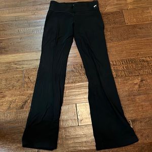VS PINK yoga pants